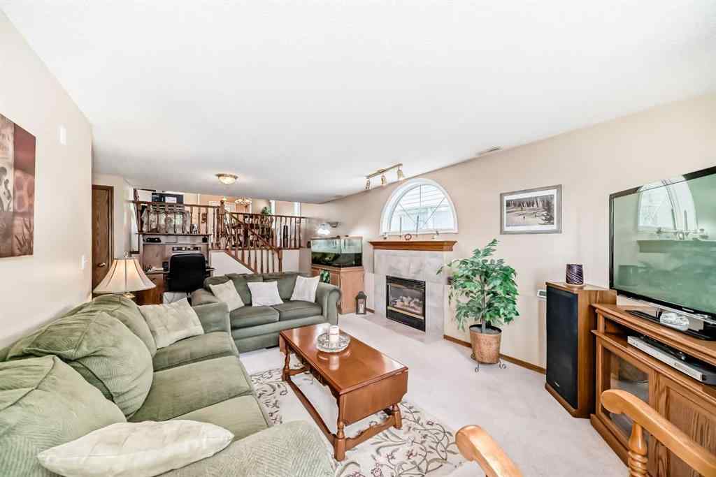 MLS® A2239012 - 76 Hidden Way NW in Hidden Valley Calgary, Residential