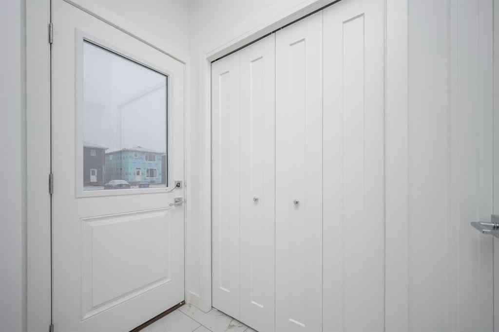MLS® A2239017 - 1020 West Lakeview Drive  in Chelsea_CH Chestermere, Residential