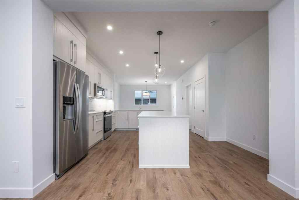 MLS® A2239017 - 1020 West Lakeview Drive  in Chelsea_CH Chestermere, Residential