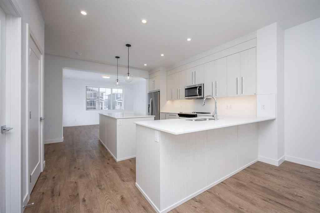 MLS® A2239017 - 1020 West Lakeview Drive  in Chelsea_CH Chestermere, Residential