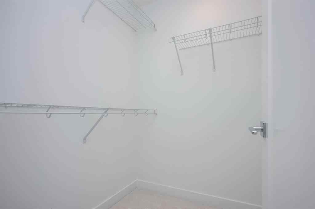 MLS® A2239017 - 1020 West Lakeview Drive  in Chelsea_CH Chestermere, Residential