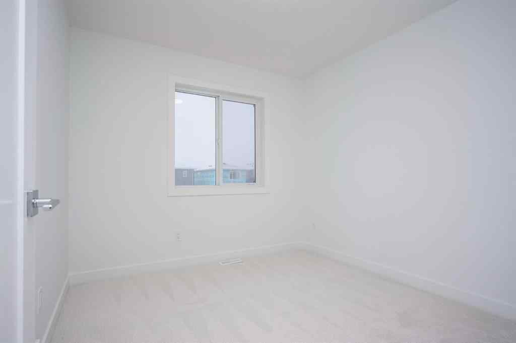 MLS® A2239017 - 1020 West Lakeview Drive  in Chelsea_CH Chestermere, Residential