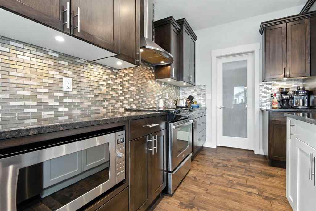 MLS® A2239029 - 7 Vancouver Crescent  in Vanier East Red Deer, Residential