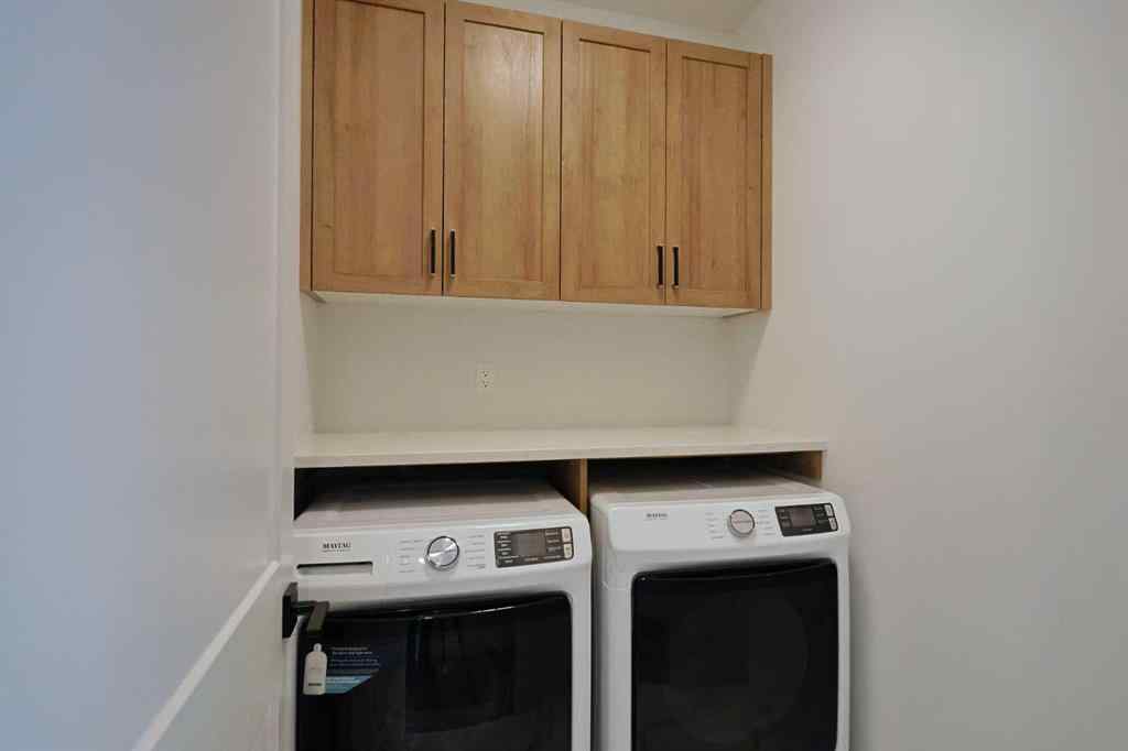 MLS® A2239042 - 2719 18 Street NW in Capitol Hill Calgary, Residential