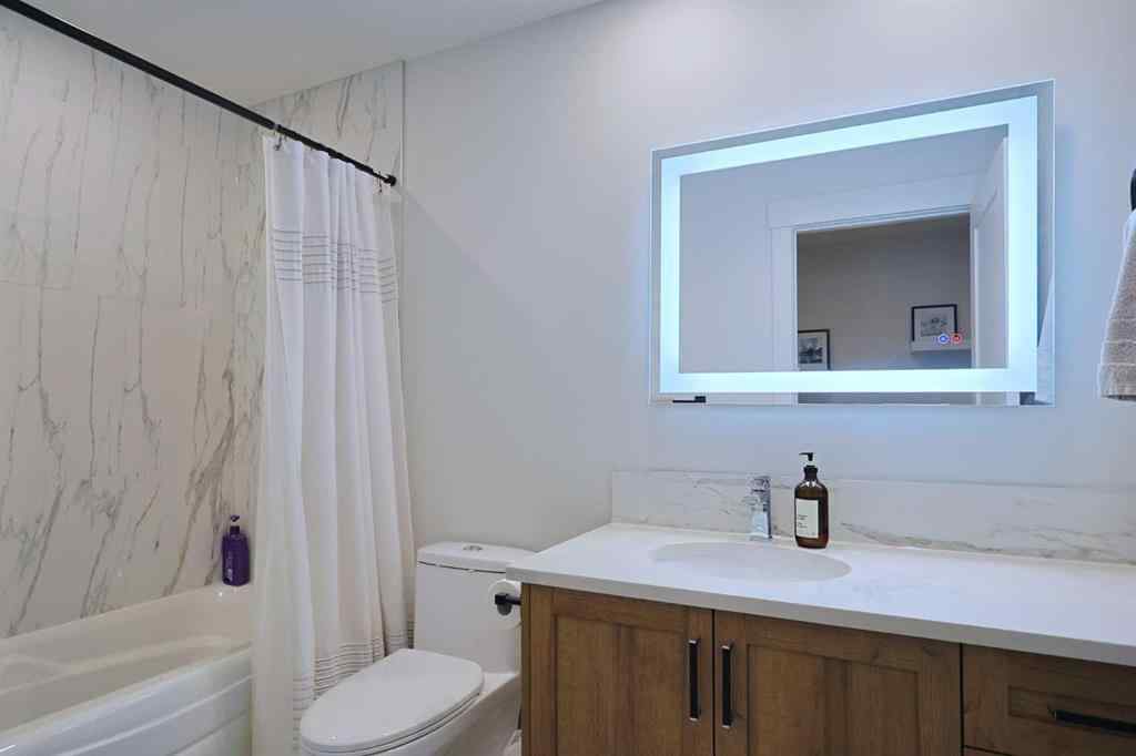 MLS® A2239042 - 2719 18 Street NW in Capitol Hill Calgary, Residential