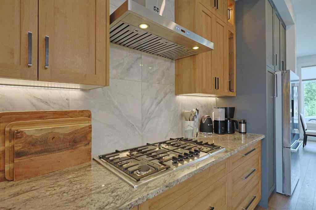 MLS® A2239042 - 2719 18 Street NW in Capitol Hill Calgary, Residential