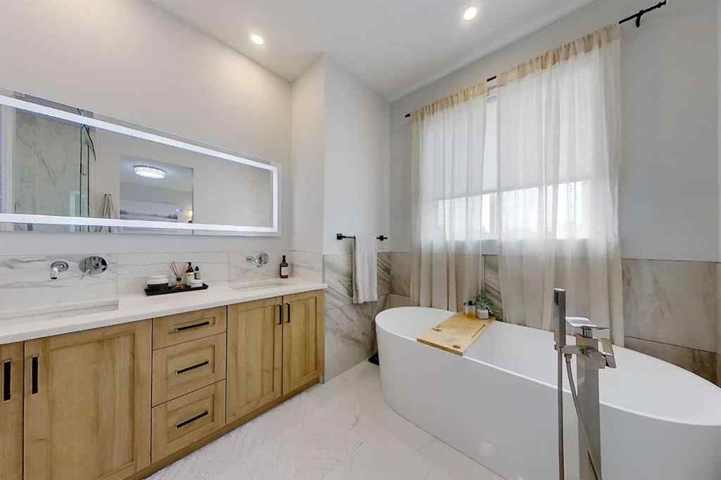 MLS® A2239042 - 2719 18 Street NW in Capitol Hill Calgary, Residential