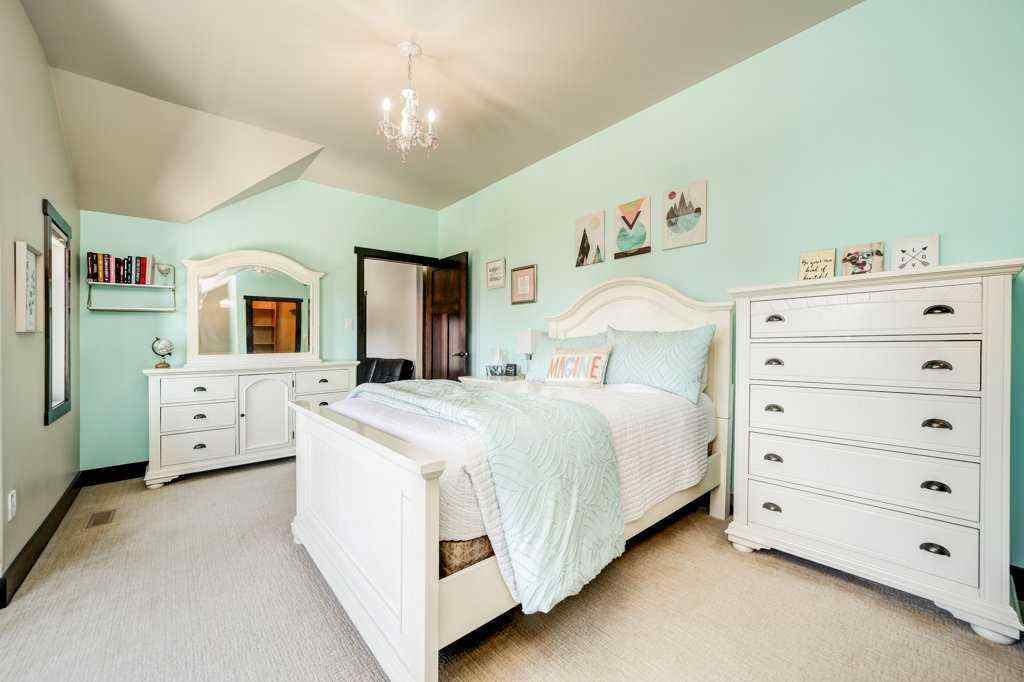 MLS® A2239046 - 5905 43 Street  in NONE Taber, Residential