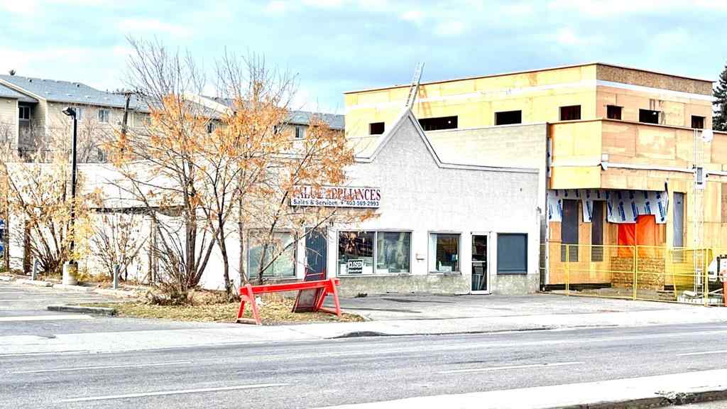 MLS® A2239056 - 1721 36 Street SE in Albert Park/Radisson Heights Calgary, Commercial