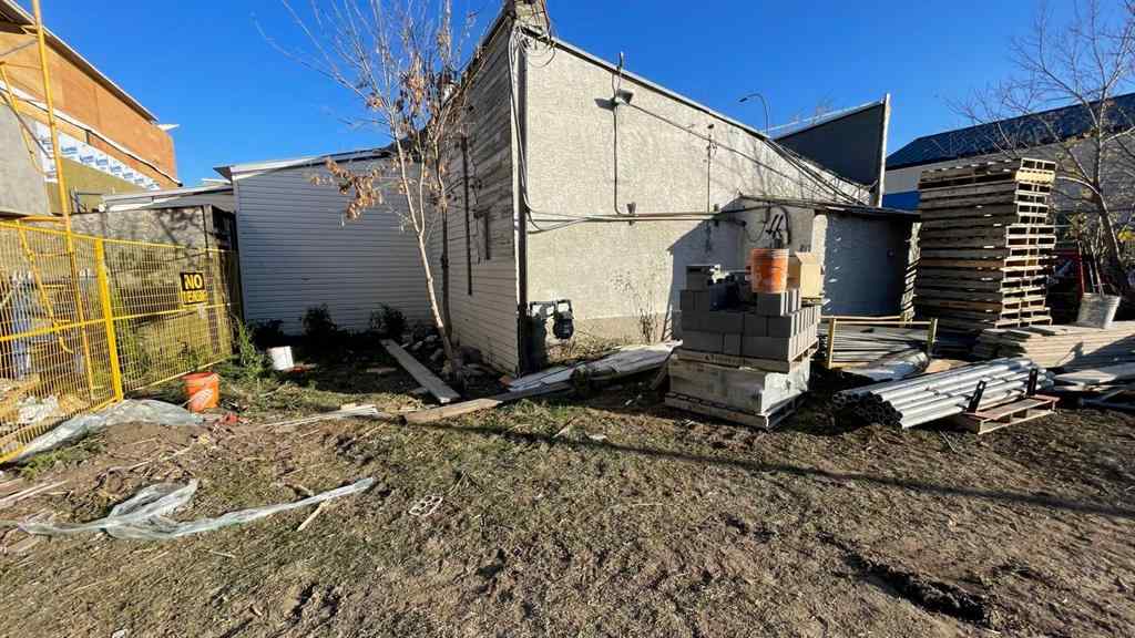 MLS® A2239056 - 1721 36 Street SE in Albert Park/Radisson Heights Calgary, Commercial