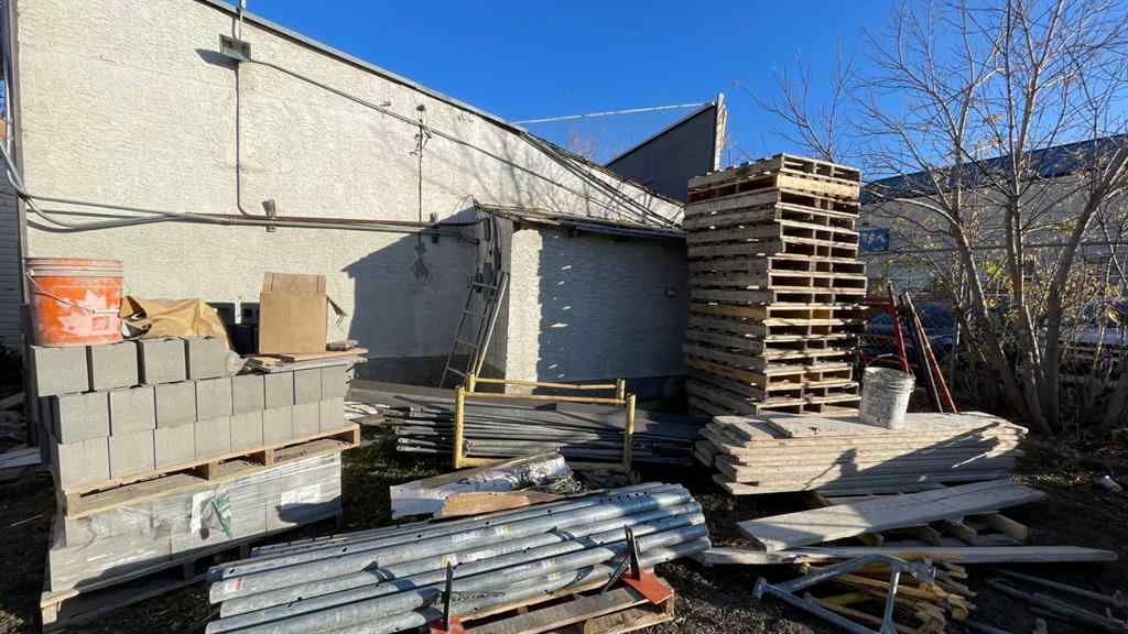 MLS® A2239056 - 1721 36 Street SE in Albert Park/Radisson Heights Calgary, Commercial