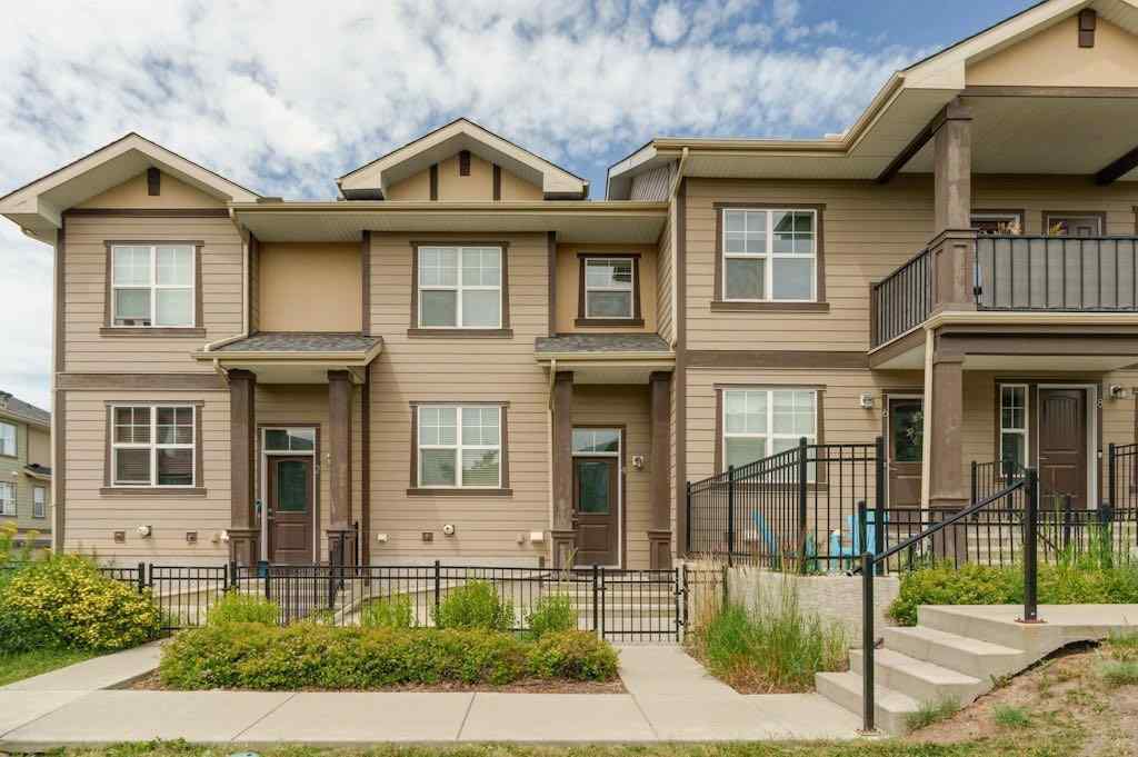 MLS® A2239060 - 4 Evanscrest Gardens NW in Evanston Calgary, Residential