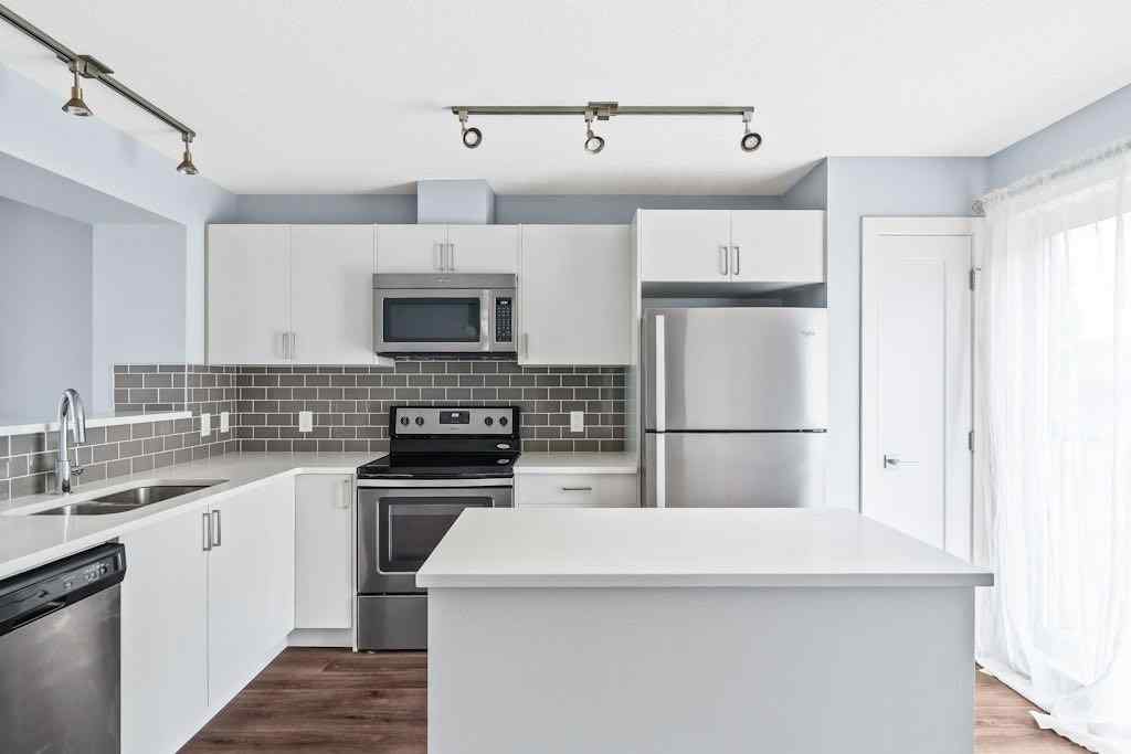 MLS® A2239060 - 4 Evanscrest Gardens NW in Evanston Calgary, Residential