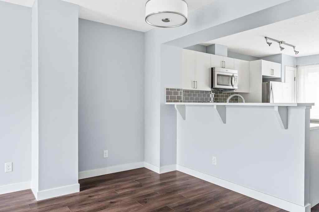 MLS® A2239060 - 4 Evanscrest Gardens NW in Evanston Calgary, Residential