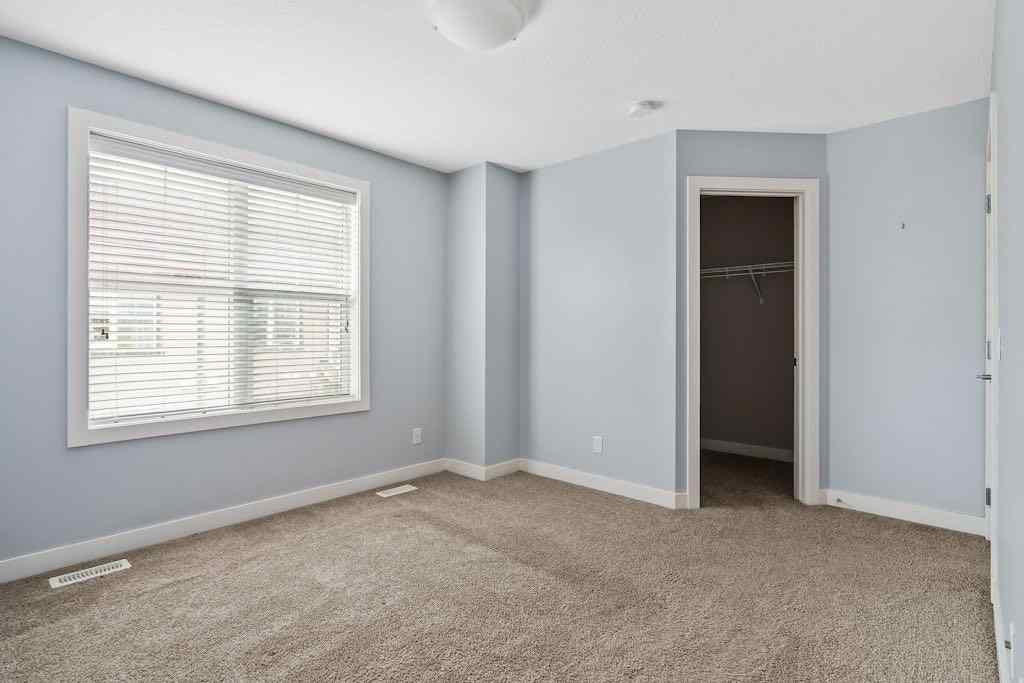 MLS® A2239060 - 4 Evanscrest Gardens NW in Evanston Calgary, Residential