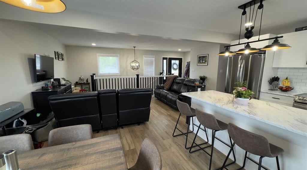 MLS® A2239062 - 906 10 Avenue  in Wainwright Wainwright, Residential