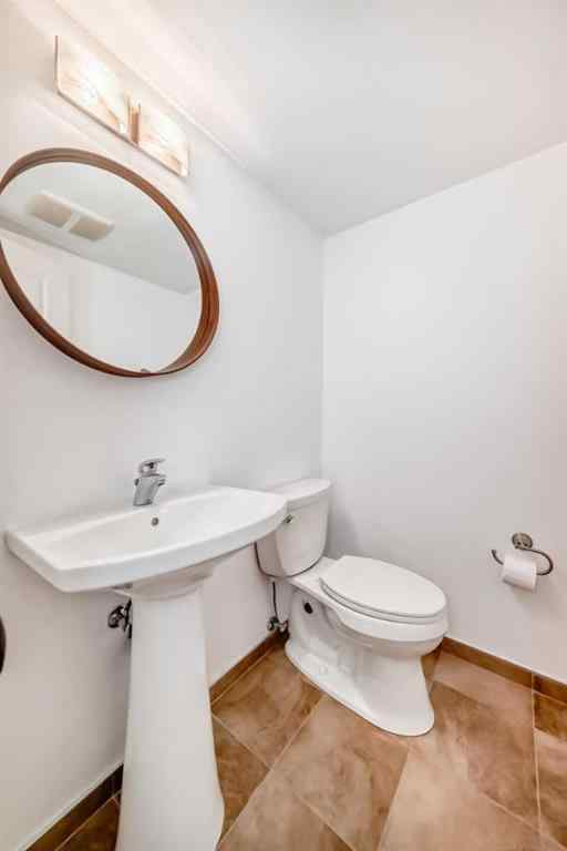 MLS® A2239069 - 832 Cannell Road SW in Canyon Meadows Calgary, Residential