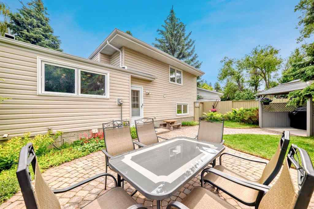 MLS® A2239069 - 832 Cannell Road SW in Canyon Meadows Calgary, Residential