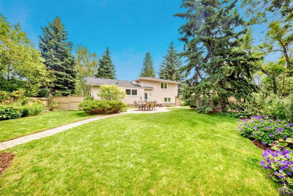 MLS® A2239069 - 832 Cannell Road SW in Canyon Meadows Calgary, Residential