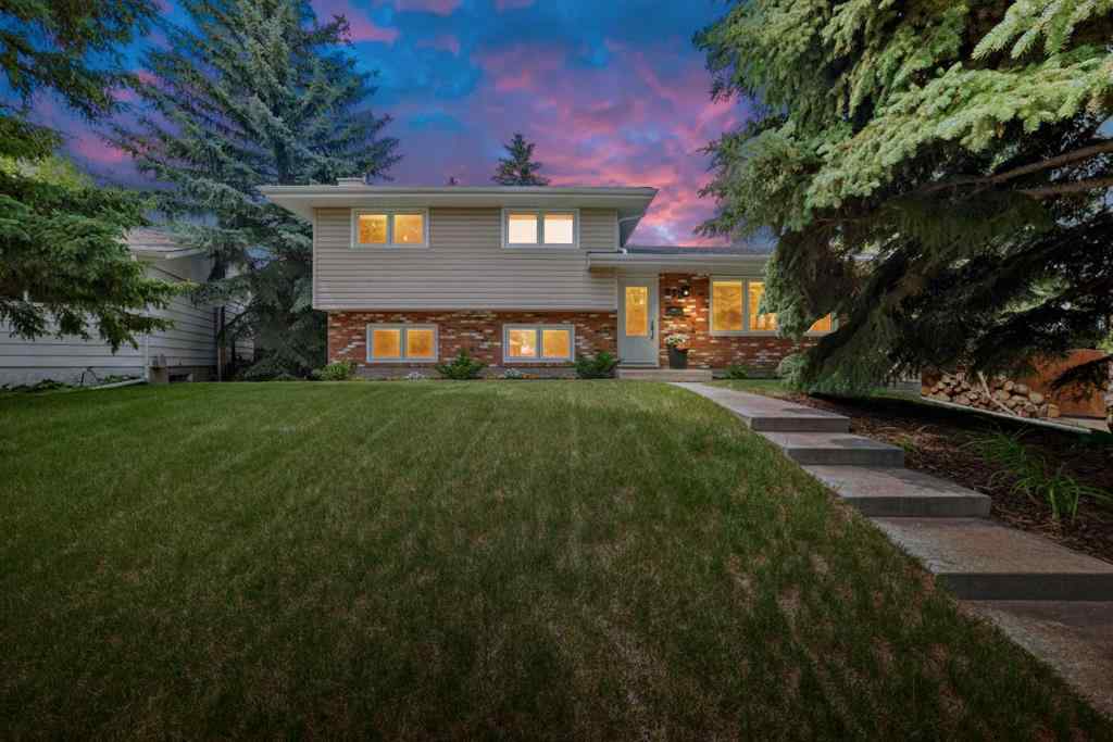MLS® A2239069 - 832 Cannell Road SW in Canyon Meadows Calgary, Residential
