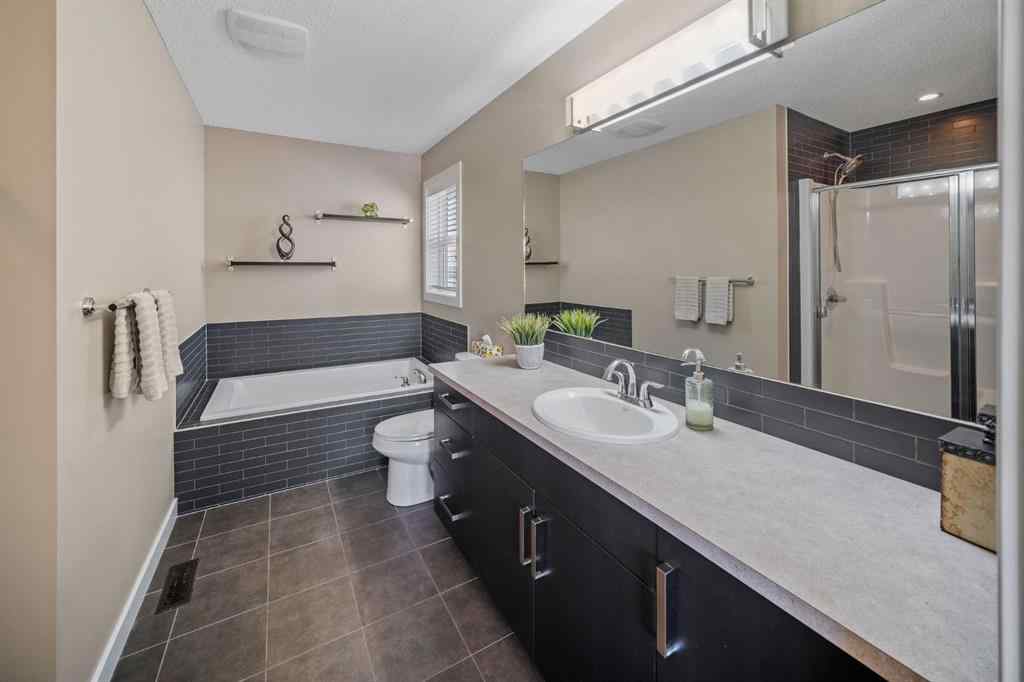 MLS® A2239070 - 2032 Reunion Link NW in Reunion Airdrie, Residential