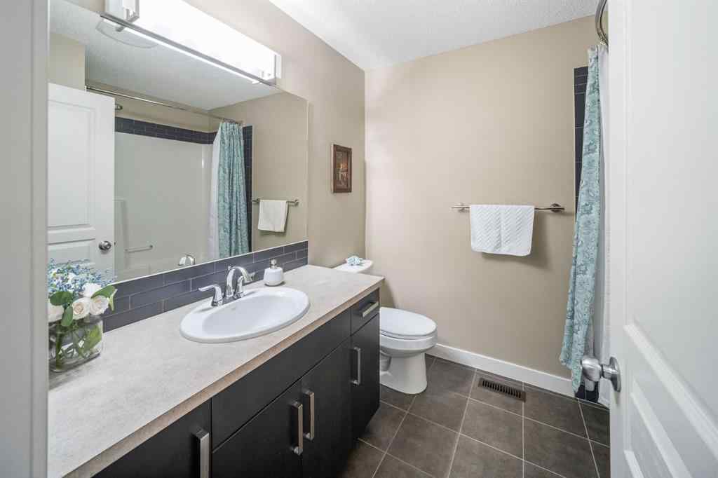 MLS® A2239070 - 2032 Reunion Link NW in Reunion Airdrie, Residential