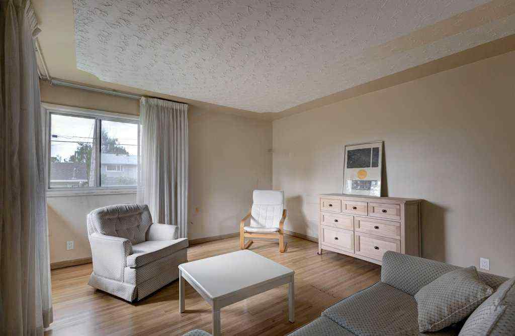 MLS® A2239074 - 39 Gladys Ridge Road SW in Glendale Calgary, Residential