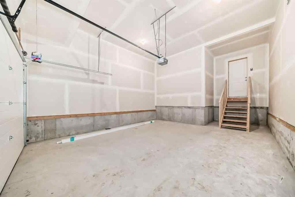 MLS® A2239094 - 235 Mallard Grove SE in Rangeview Calgary, Residential