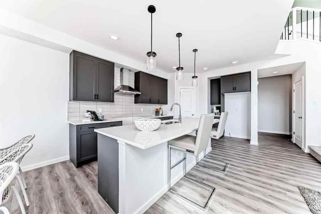 MLS® A2239094 - 235 Mallard Grove SE in Rangeview Calgary, Residential