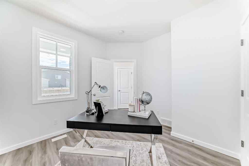MLS® A2239094 - 235 Mallard Grove SE in Rangeview Calgary, Residential