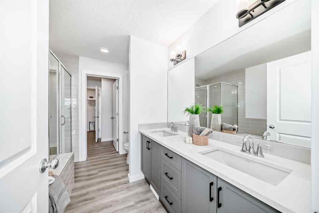 MLS® A2239094 - 235 Mallard Grove SE in Rangeview Calgary, Residential