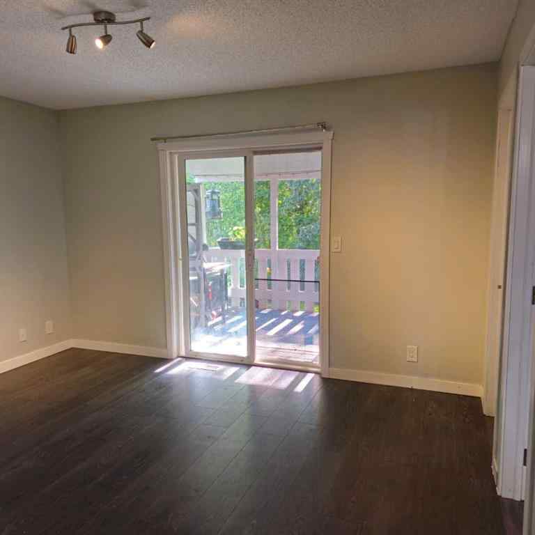 MLS® A2239100 - 69 Willow Springs Crescent  in Willow Springs Sylvan Lake, Residential