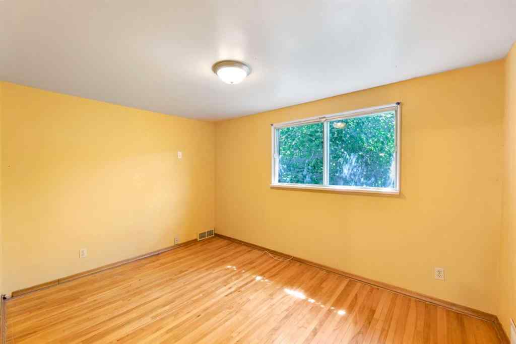 MLS® A2239108 - 155 35 Street NW in Parkdale Calgary, Residential