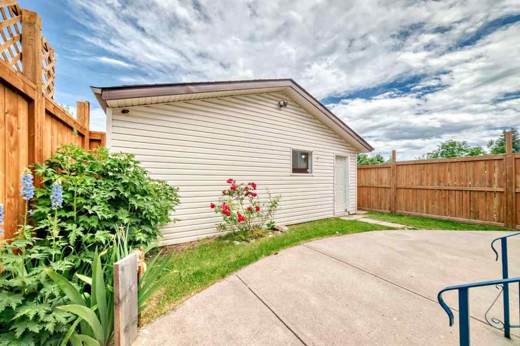 MLS® A2239110 - 66 Templeby Way NE in Temple Calgary, Residential