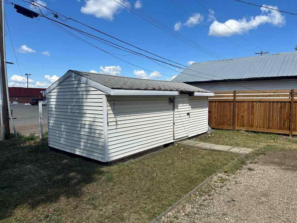 MLS® A2239111 - 10802 102 Street  in Avondale Grande Prairie, Residential