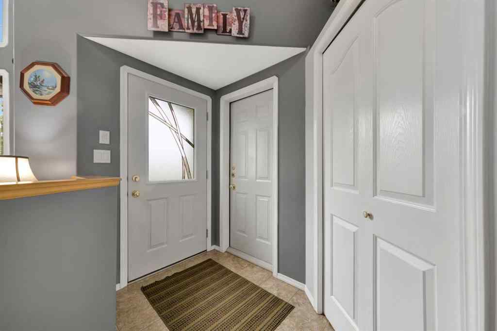 MLS® A2239114 - 3909 65 Avenue  in Parkview Estates Lloydminster, Residential
