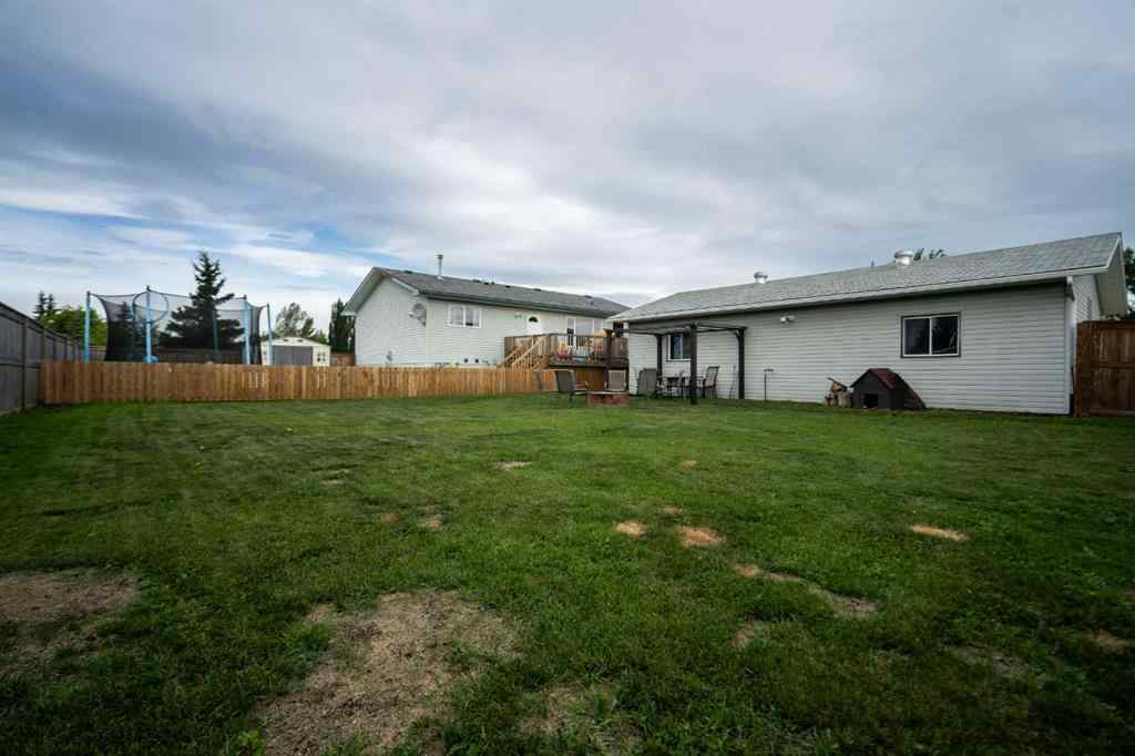 MLS® A2239118 - 5214 45 ST   in NONE Grimshaw, Residential