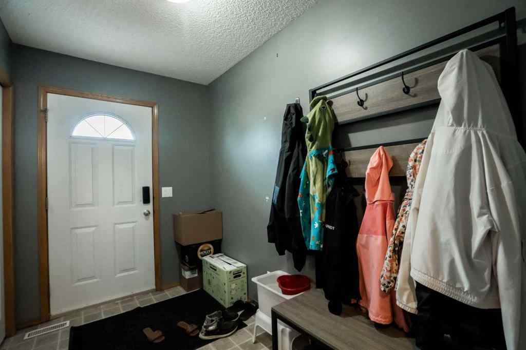 MLS® A2239118 - 5214 45 ST   in NONE Grimshaw, Residential