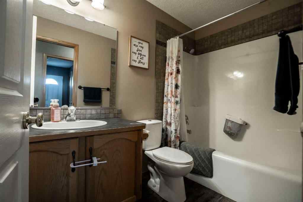 MLS® A2239118 - 5214 45 ST   in NONE Grimshaw, Residential