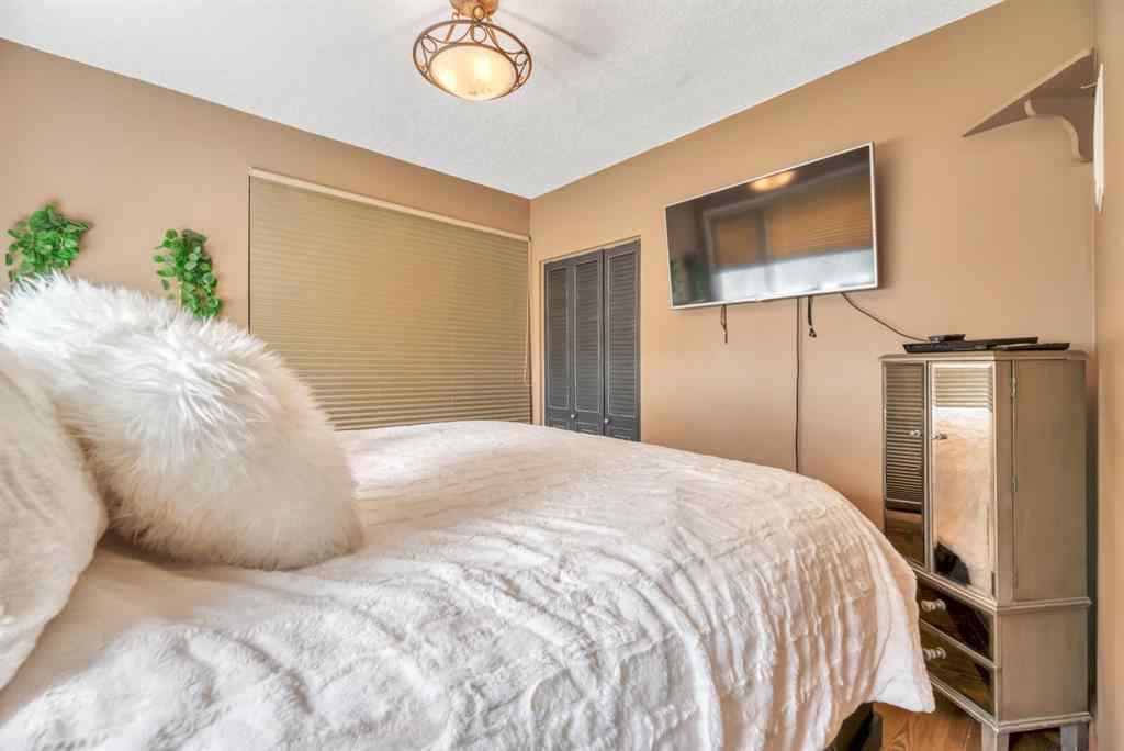 MLS® A2239126 - Unit #10 338067 1067 Drive E in NONE Rural Foothills County, Residential
