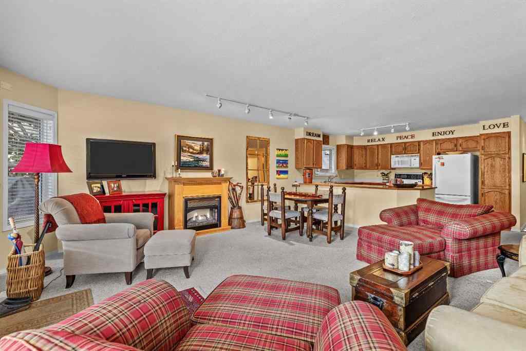 MLS® A2239127 - Unit #4 717 7th Street E in South Canmore Canmore, Residential