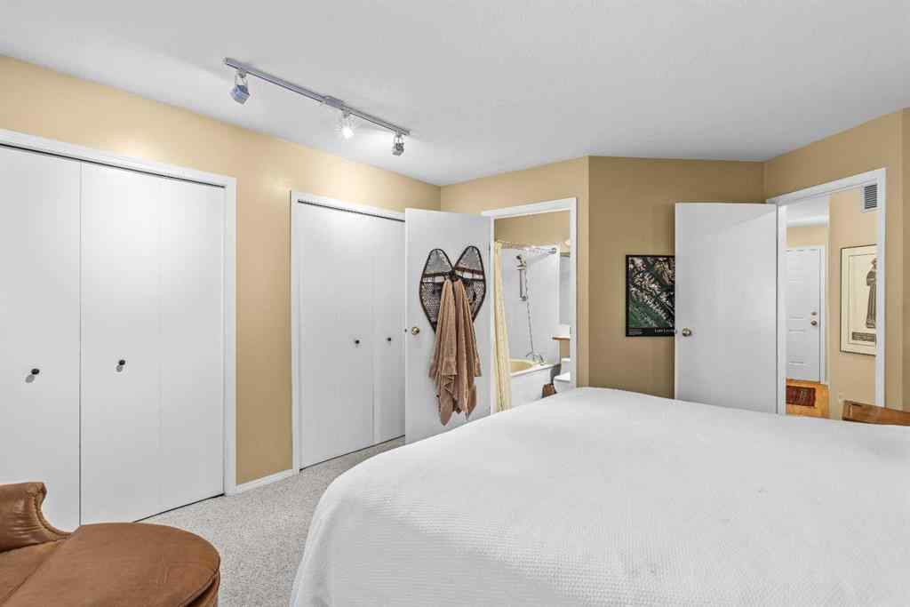 MLS® A2239127 - Unit #4 717 7th Street E in South Canmore Canmore, Residential