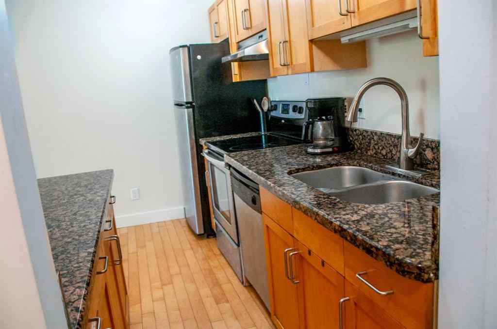 MLS® A2239128 - Unit #205 934 2 Avenue NW in Sunnyside Calgary, Residential