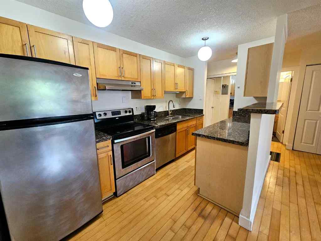 MLS® A2239128 - Unit #205 934 2 Avenue NW in Sunnyside Calgary, Residential