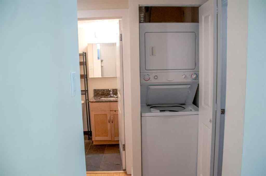 MLS® A2239128 - Unit #205 934 2 Avenue NW in Sunnyside Calgary, Residential