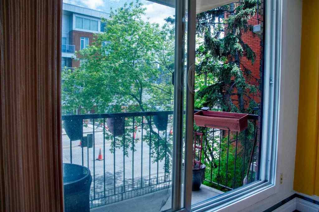 MLS® A2239128 - Unit #205 934 2 Avenue NW in Sunnyside Calgary, Residential
