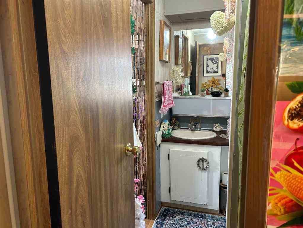 MLS® A2239129 - 207 2 Avenue N in NONE Morrin, Residential