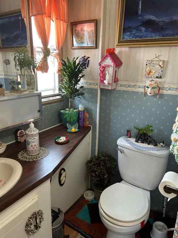 MLS® A2239129 - 207 2 Avenue N in NONE Morrin, Residential