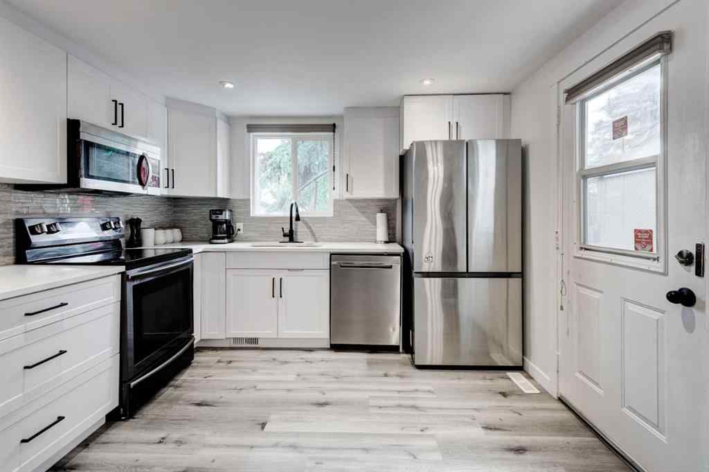 MLS® A2239131 - 1511 22 Avenue NW in Capitol Hill Calgary, Residential