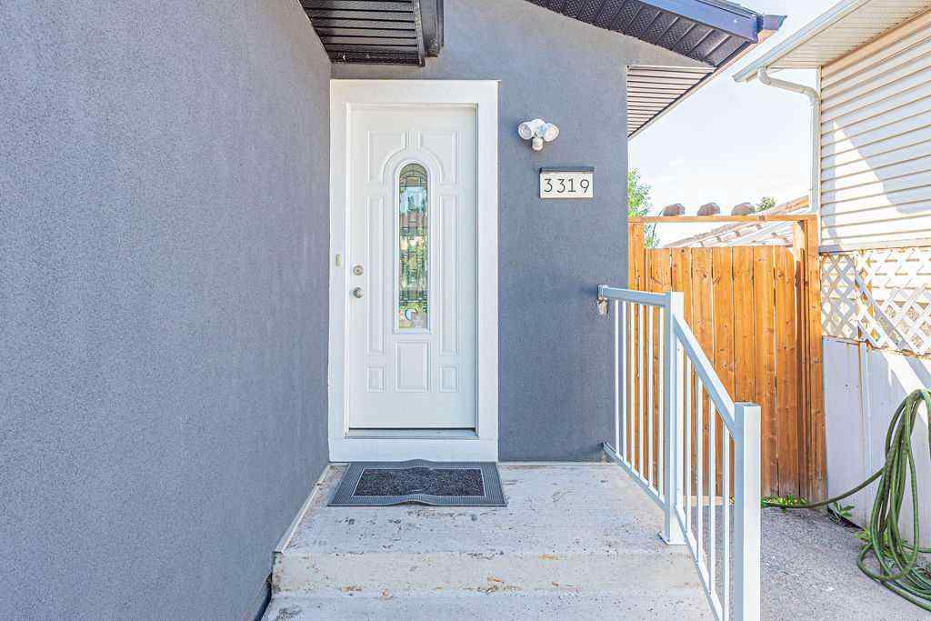 MLS® A2239132 - 3319 42 Street NE in Whitehorn Calgary, Residential